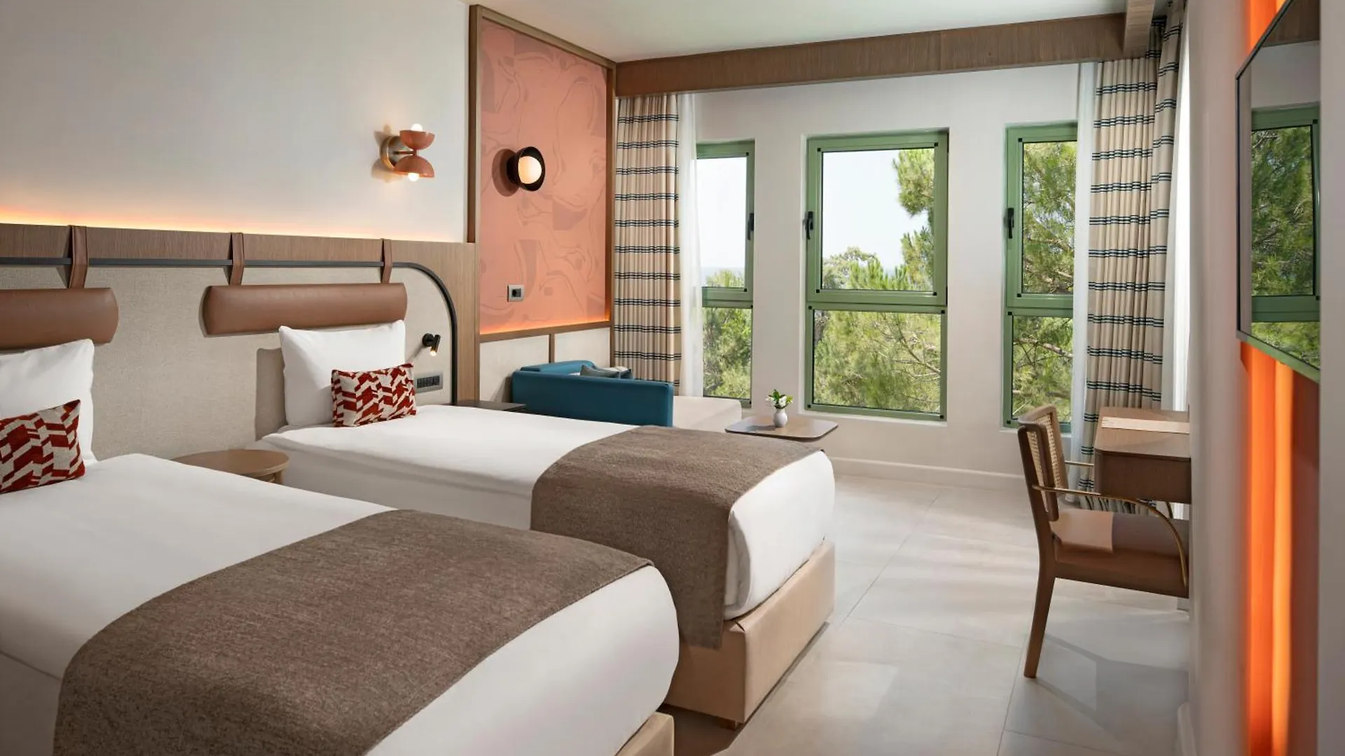 Liberty Lykia Hotel Oludeniz 5*,