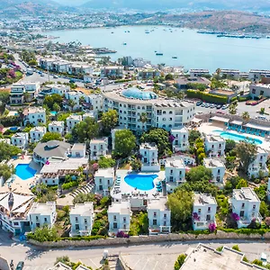 Отель Riva Bodrum Resort- Adult Only +16